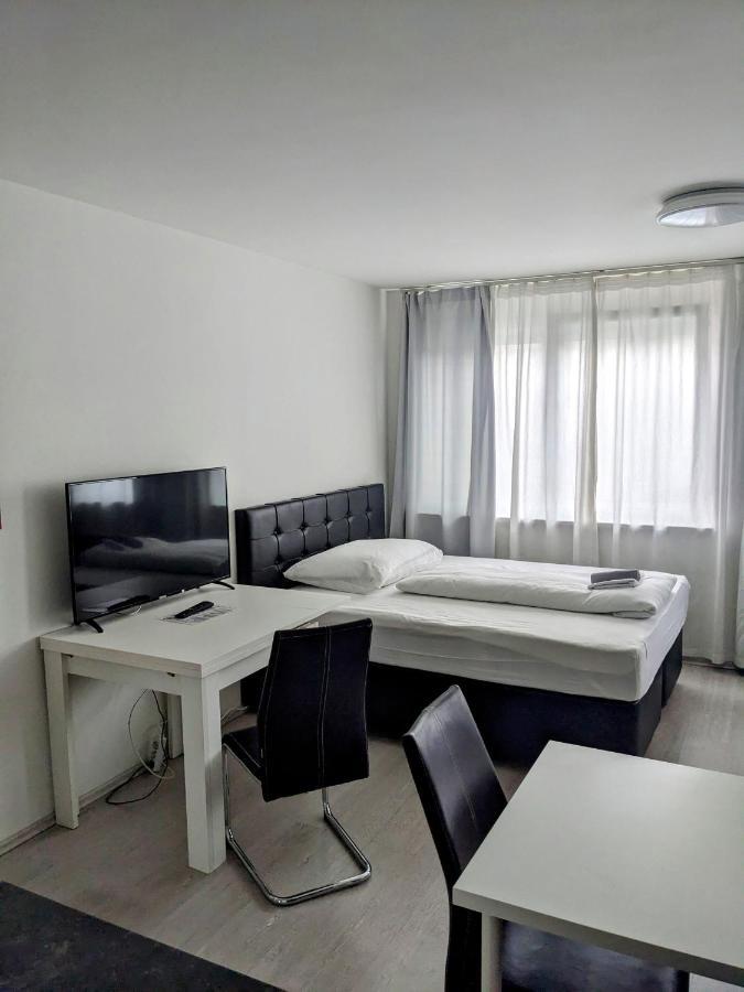 204 Paris 59M2 4-8 Pers Extr Bedroom 克拉根福 外观 照片